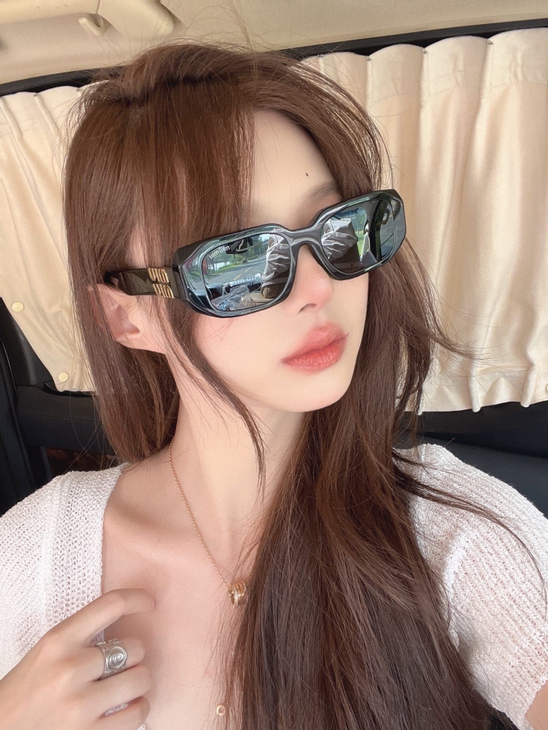 Miu miu Sunglasses